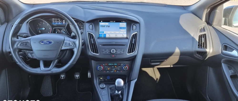 Ford Focus cena 41900 przebieg: 172550, rok produkcji 2017 z Kościan małe 407